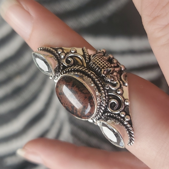 New Mahogany Obsidian & White Topaz 925 Silver Carved Elephant Statement Ring. - Picture 7 of 12